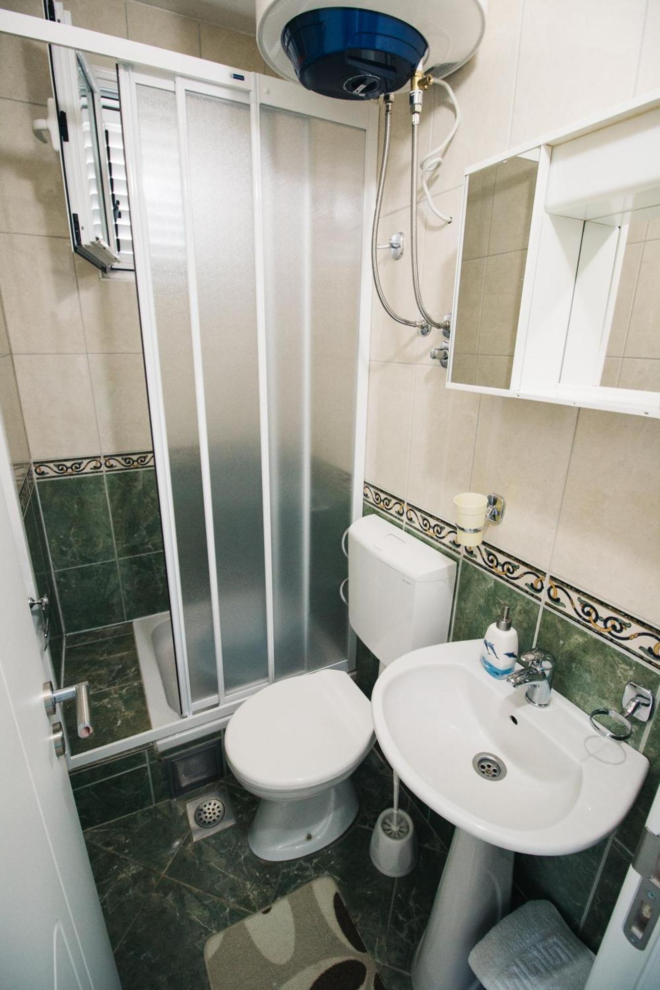 Apartments Hollaj ウルツィニ エクステリア 写真
