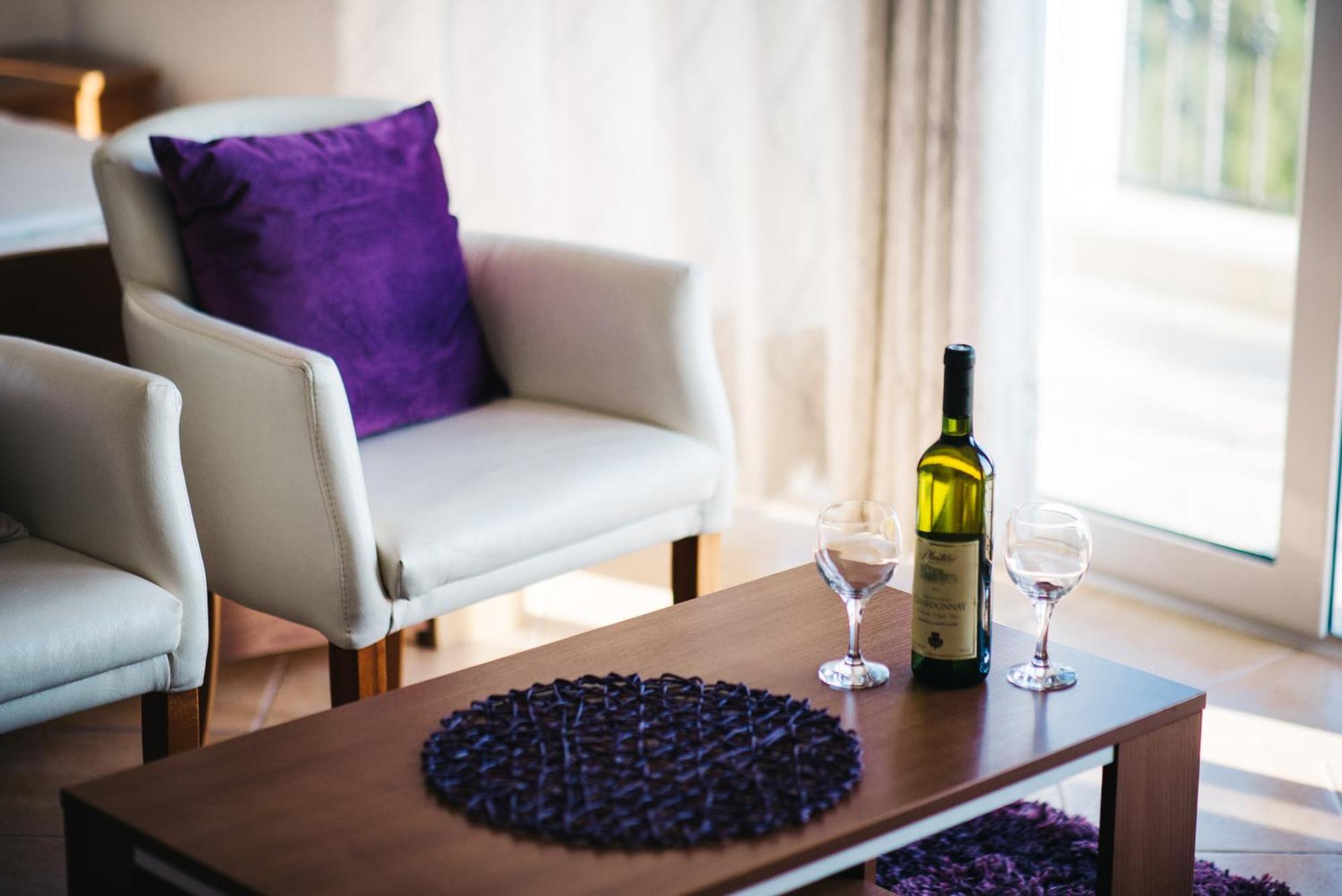 Apartments Hollaj ウルツィニ エクステリア 写真